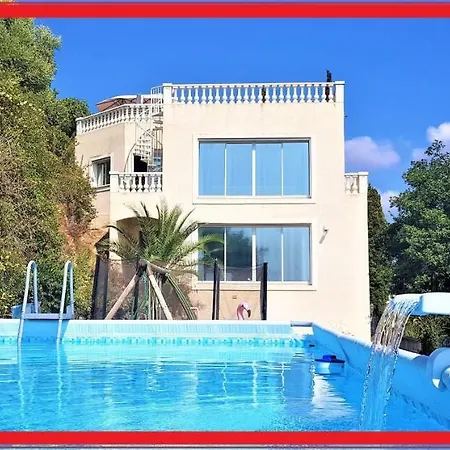 Apartment Plage Vue Mer *